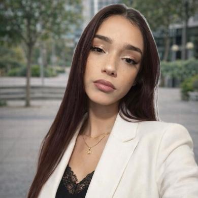 Carmen Paz