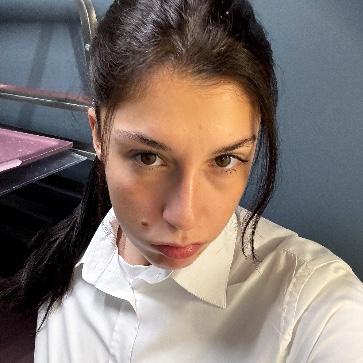 Ambra Perrone
