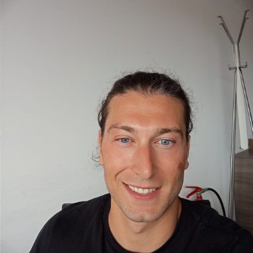 Simone De Nigris
