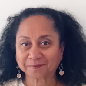 Jeanete Lourdes Dos Santos