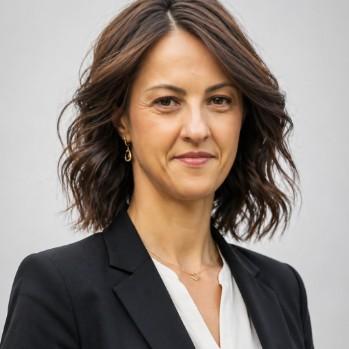 Elena Lefter