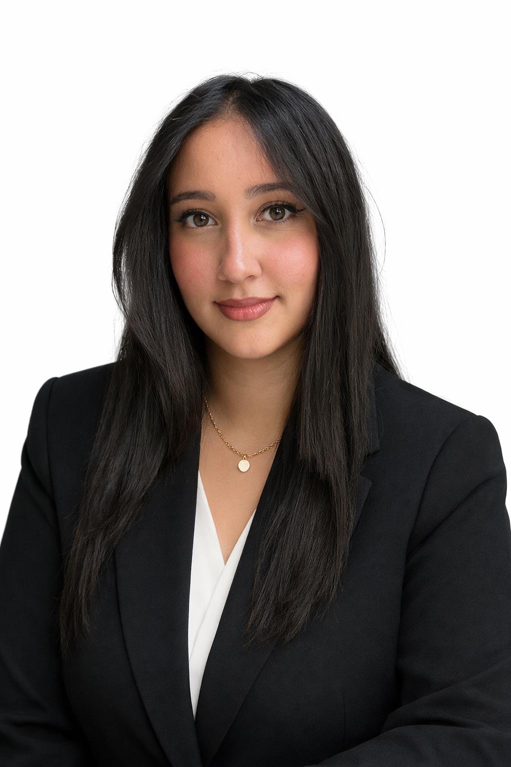 Nora Lakhial