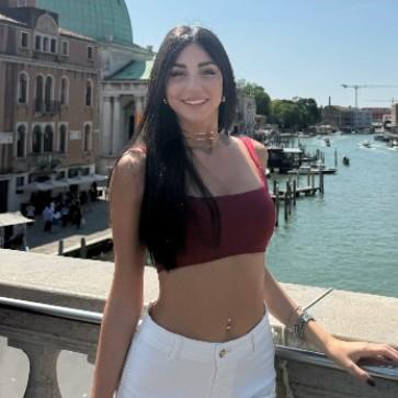 GIULIA CASTELLI