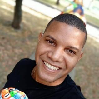 RAFAEL GONZALEZ DELISLE