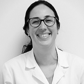 LAURA GUCCIONE