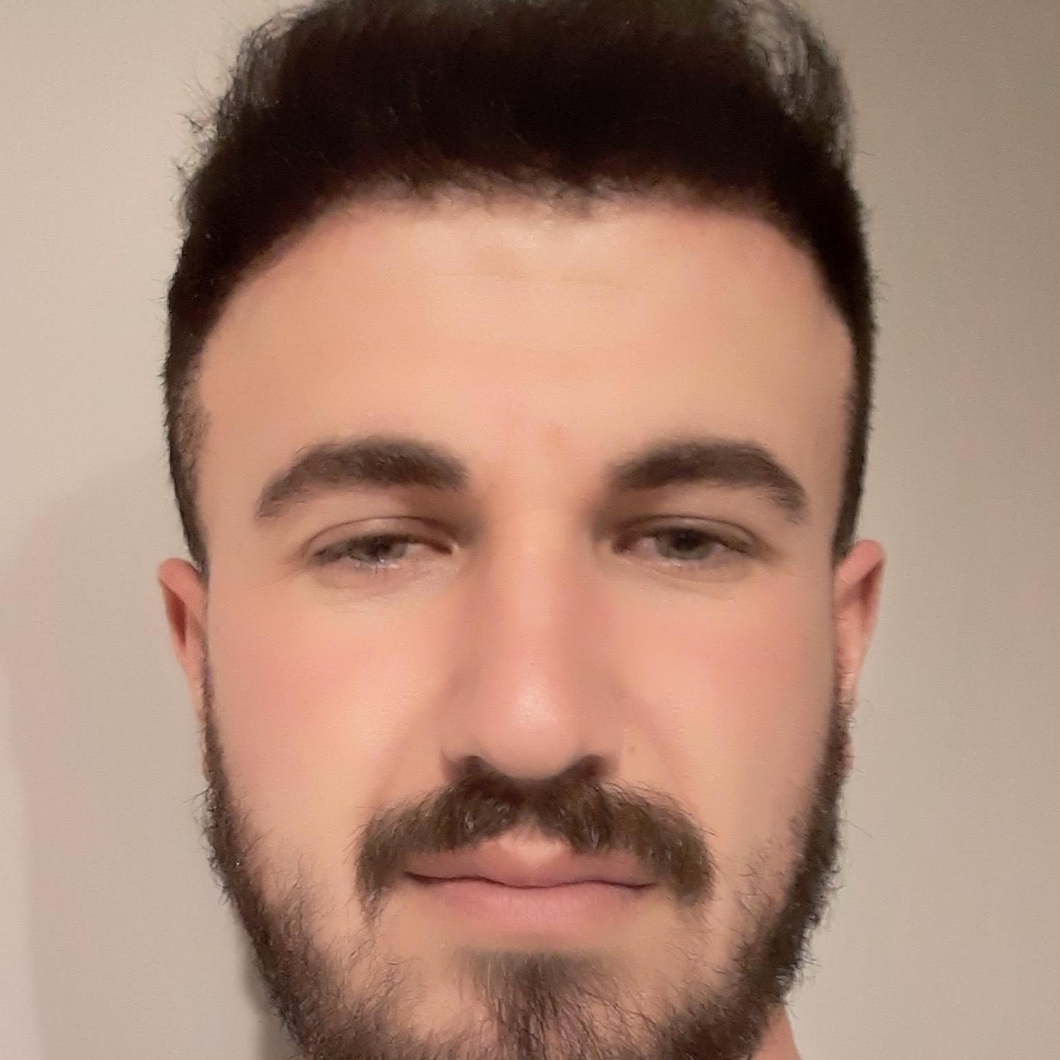 Myslim Sina